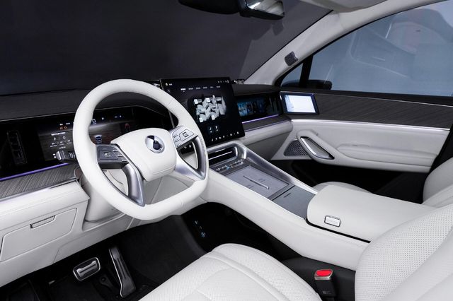 「技术鱼池」放大招！杀入中大型 SUV 市场爱游戏ayx网站3898 万起！腾势 N9(图4)