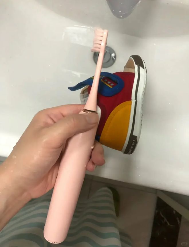 慧”！感觉离谱却解决不少生活痛点爱游戏app看了年轻人的“生活智(图13)