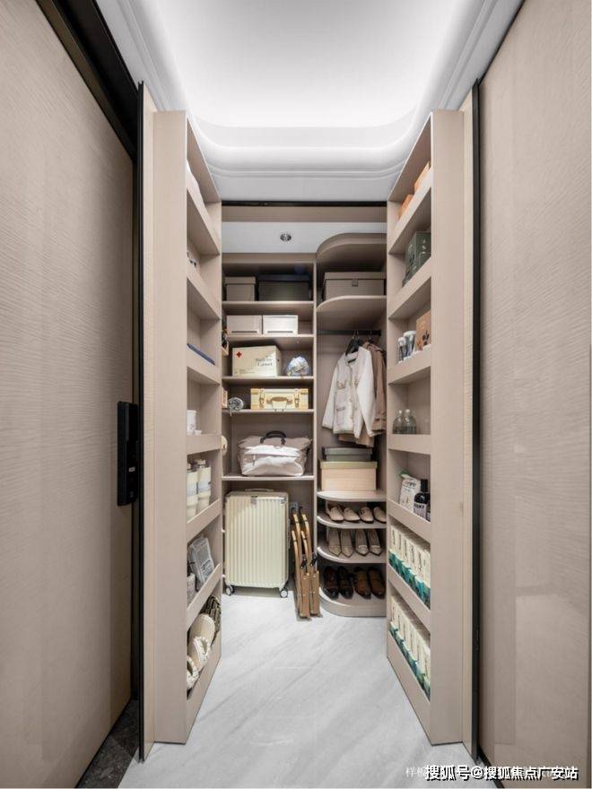 - 环境 价格地址楼盘详情配套电话交房时间配套电话交房时间爱游戏平台建发海宸 (售楼处) 首页 -建发海宸销售中心(图8)