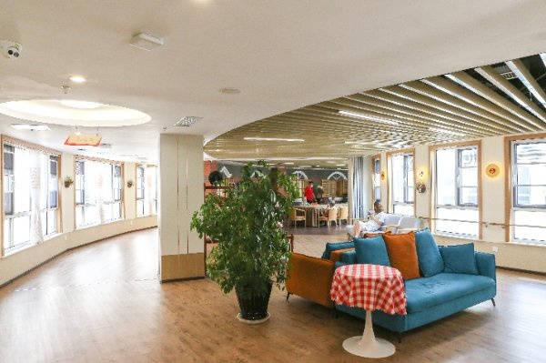 家北京友谊城心社区城心养老服务特色解析2026最新ayx爱游戏app北京阿尔茨海默病专护社区大家的(图5)