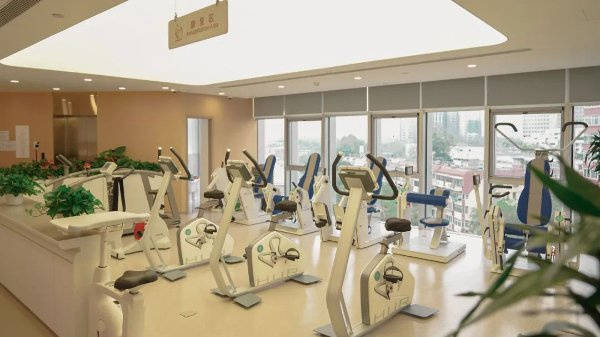 家北京友谊城心社区城心养老服务特色解析2026最新ayx爱游戏app北京阿尔茨海默病专护社区大家的(图16)